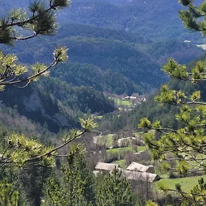 Hébergement de vacances Terre Rouge